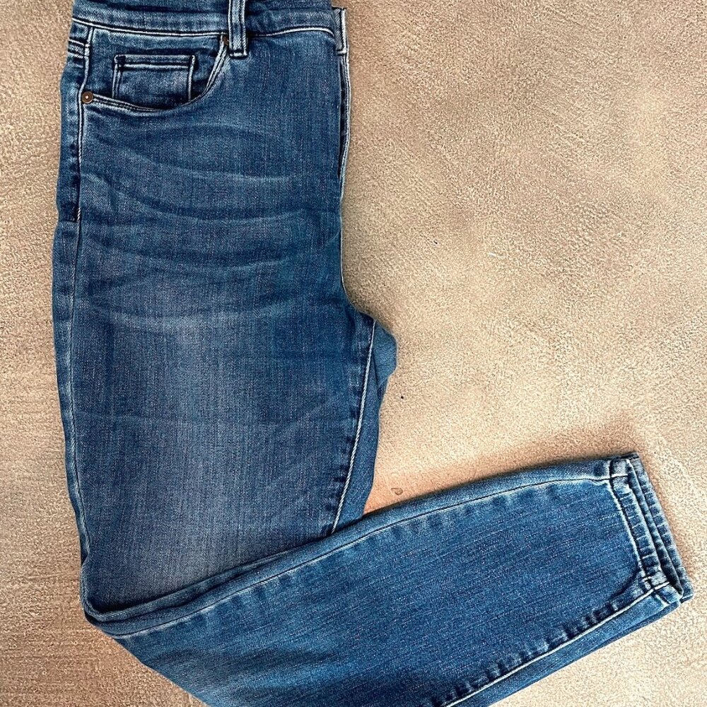 Blank NYC The Bond Skinny Jean - Size 30